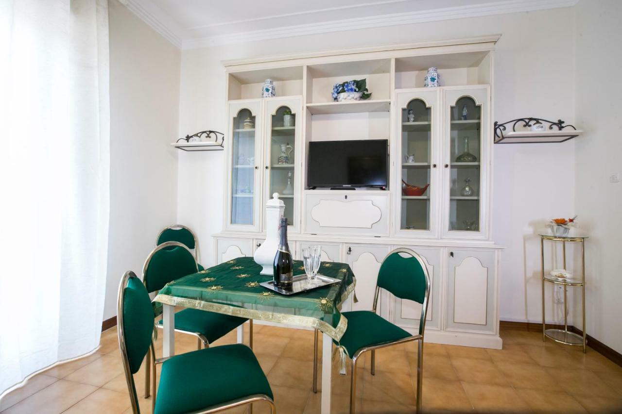 Apartamento A Casa Di Rossella CTA Exterior foto